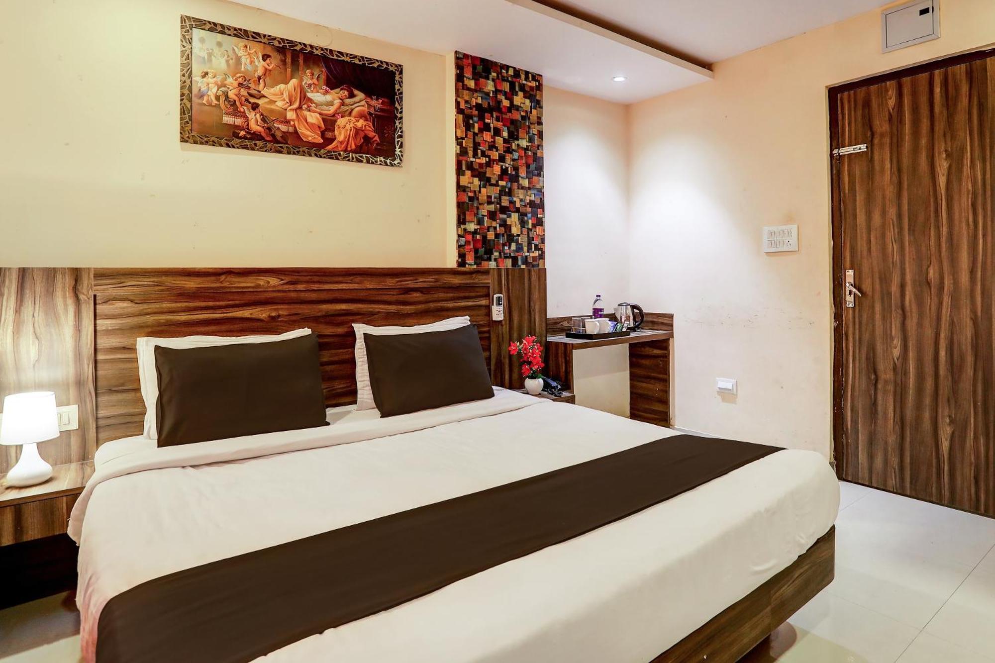 Super Hotel O Vaishnavi Inn Haidarábád Kültér fotó