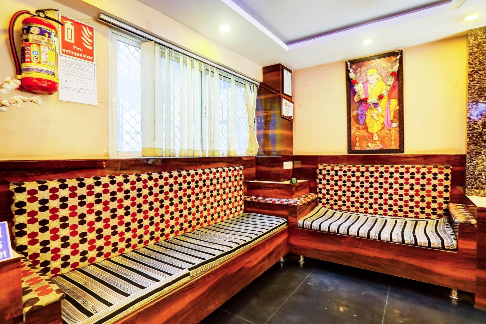 Super Hotel O Vaishnavi Inn Haidarábád Kültér fotó